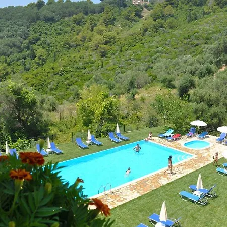 Escape, Swimming Pool - Apartment Pelekas